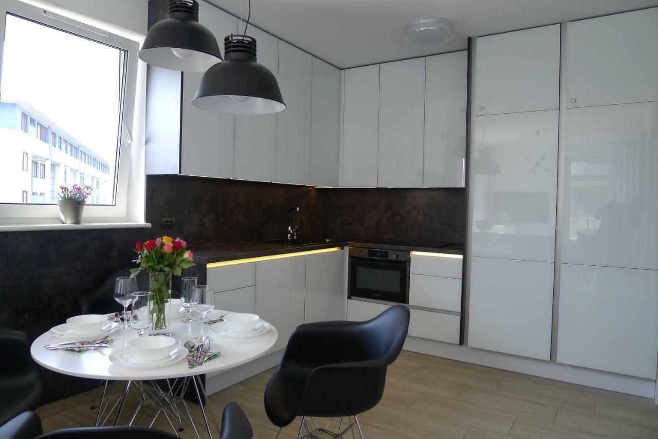 Impresja 42 Apartament Z Garazem Kołobrzeg Kültér fotó