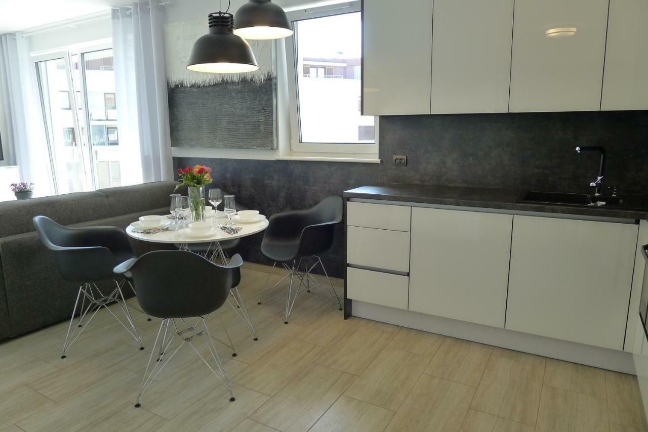 Impresja 42 Apartament Z Garazem Kołobrzeg Kültér fotó