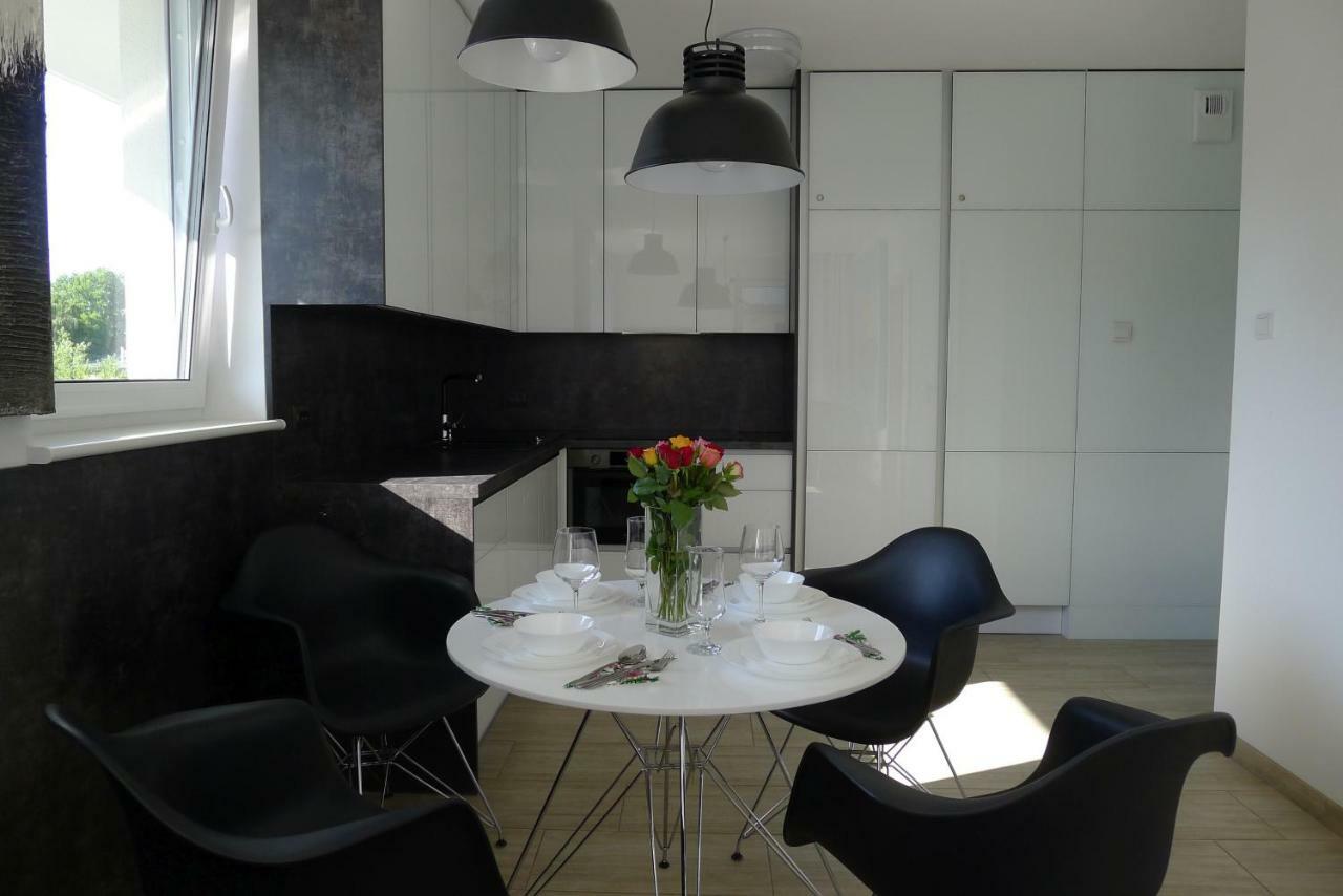 Impresja 42 Apartament Z Garazem Kołobrzeg Kültér fotó