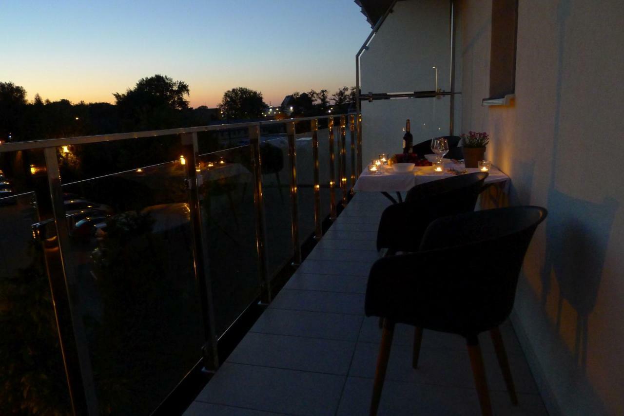 Impresja 42 Apartament Z Garazem Kołobrzeg Kültér fotó