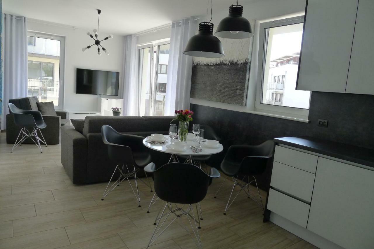 Impresja 42 Apartament Z Garazem Kołobrzeg Kültér fotó