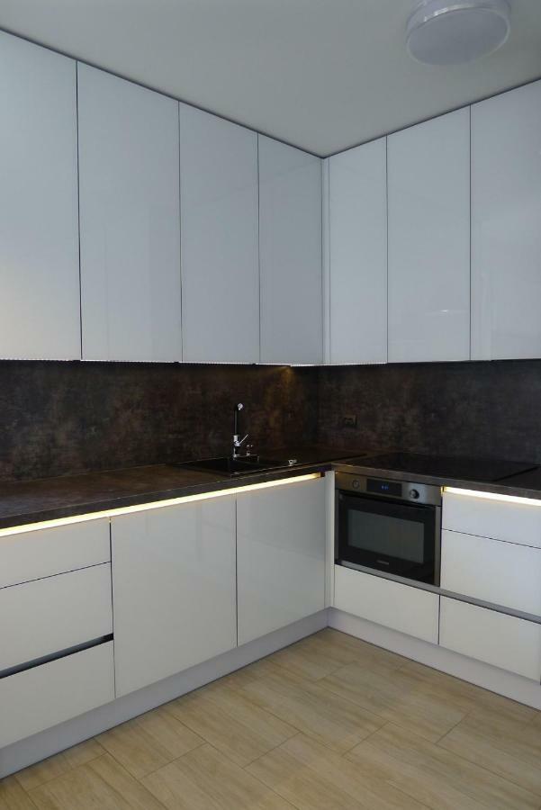 Impresja 42 Apartament Z Garazem Kołobrzeg Kültér fotó